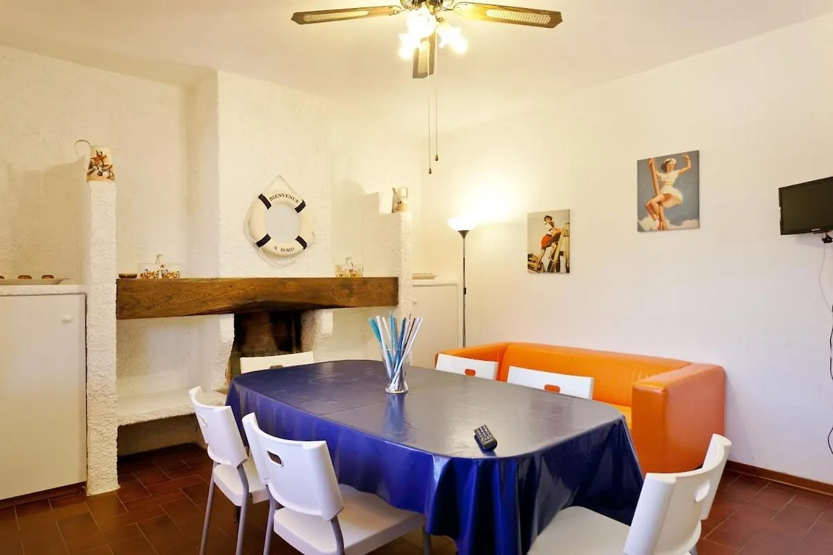 בית נופש מרינה די קסטנייטו קרדוצ'י Delizioso Appartamento A Marina Di Castagneto